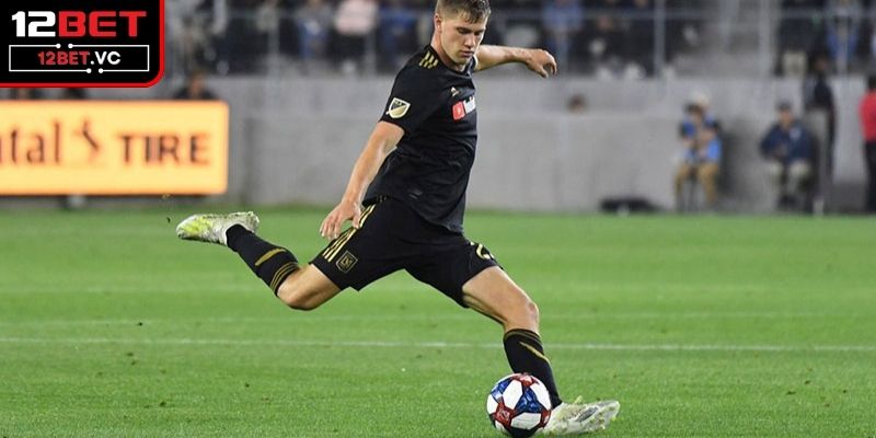 Chú ý đến chân sút chủ lực